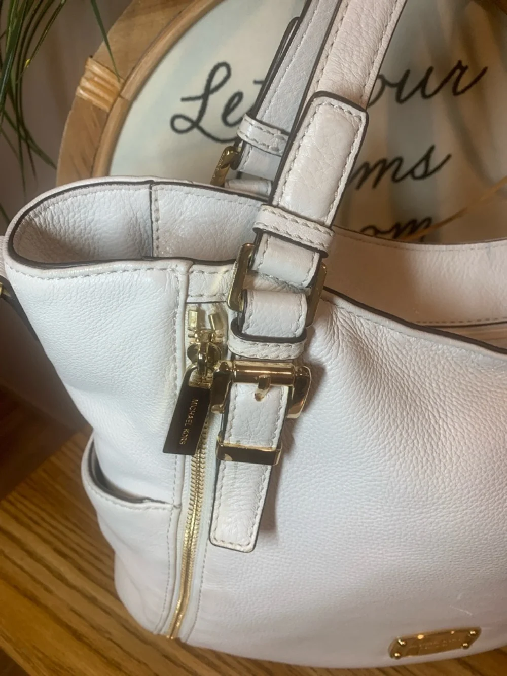 Michael Kors Cream Leather Shoulder Bag with Gold Hardware